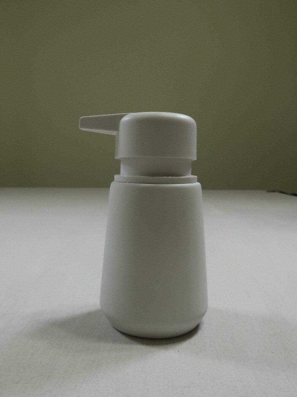 Target White Minimalist Soap Dispenser Pump Bottle Modern Bathroom Decor